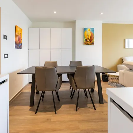 Διαμέρισμα Duinpark 8 -0302 *